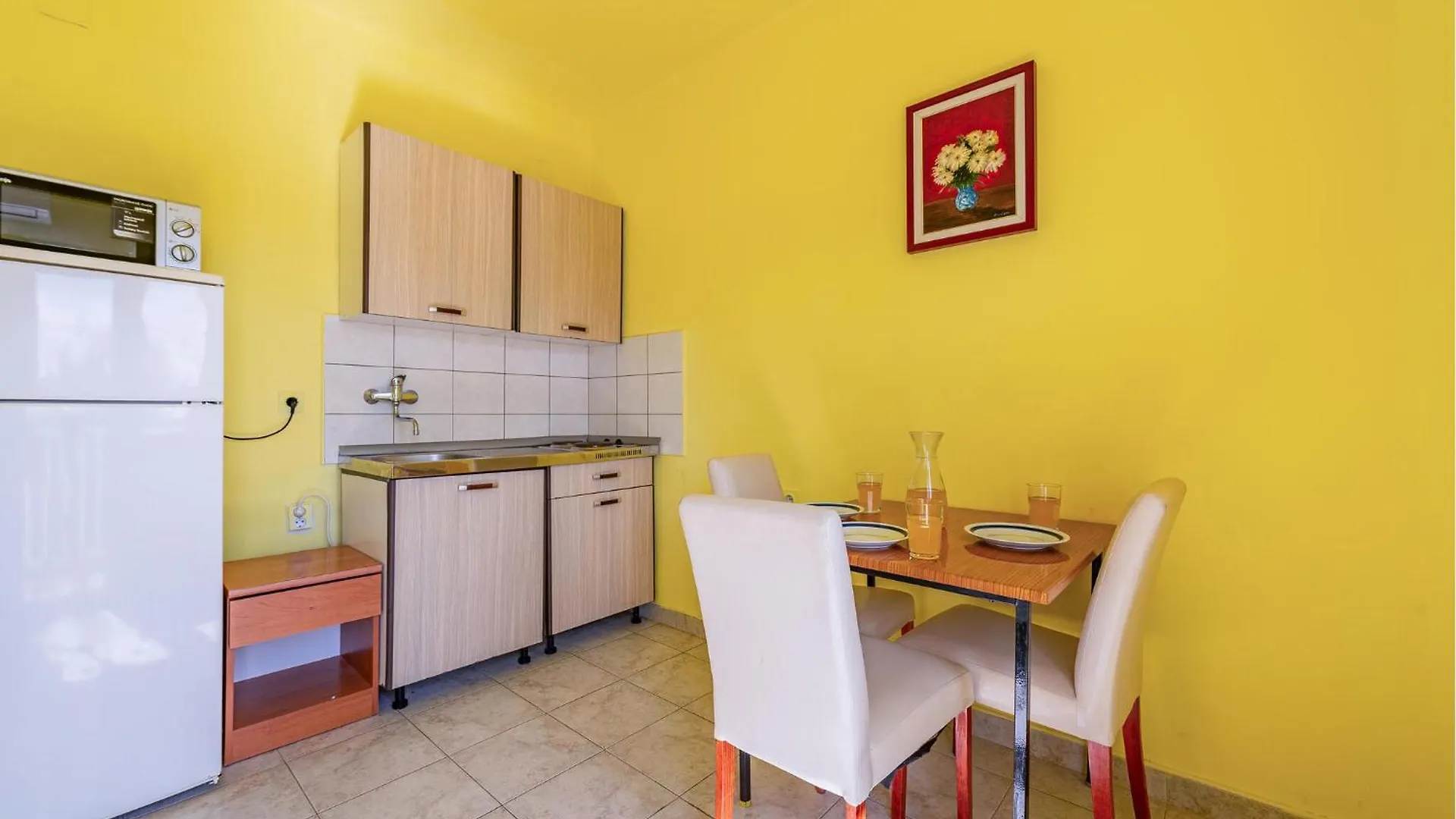 Cozy Apartment In Povljana With Wifi